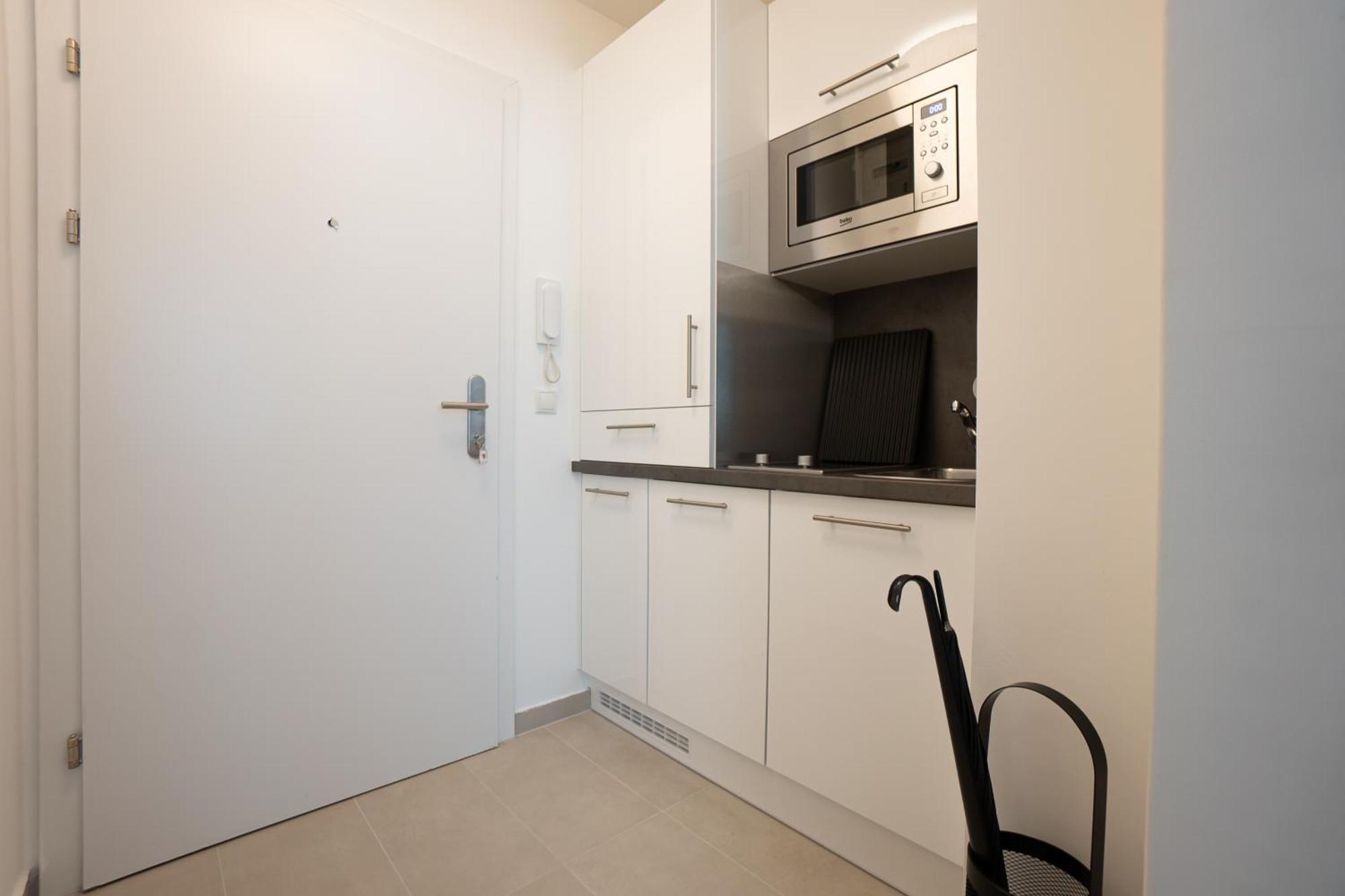Apartamento Bright Modern In Center With A Queen Bed *