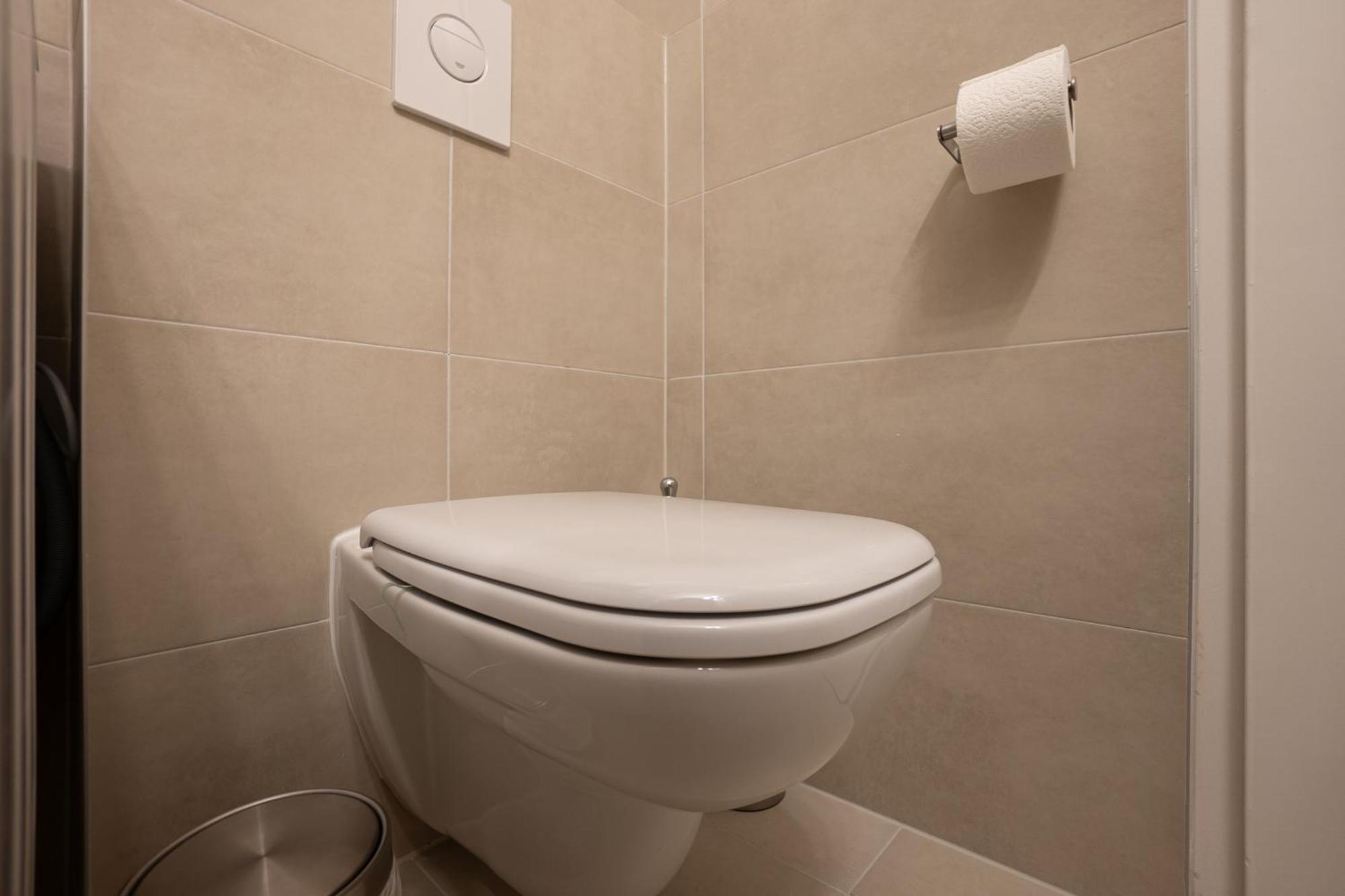 Bright Modern In Center With A Queen Bed * Wien