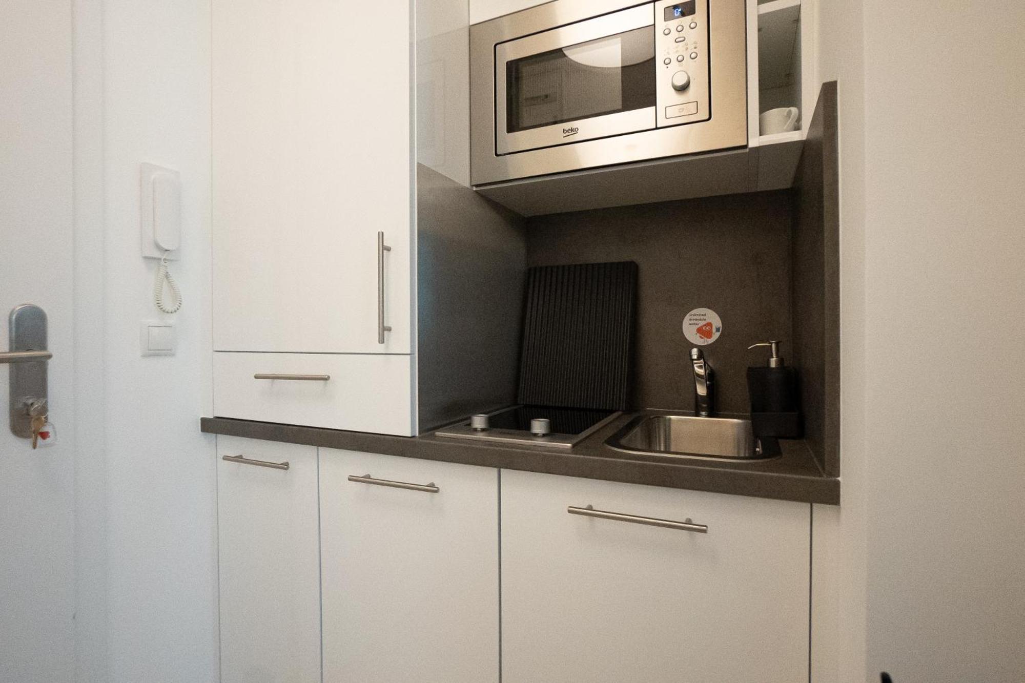 Apartamento Bright Modern In Center With A Queen Bed