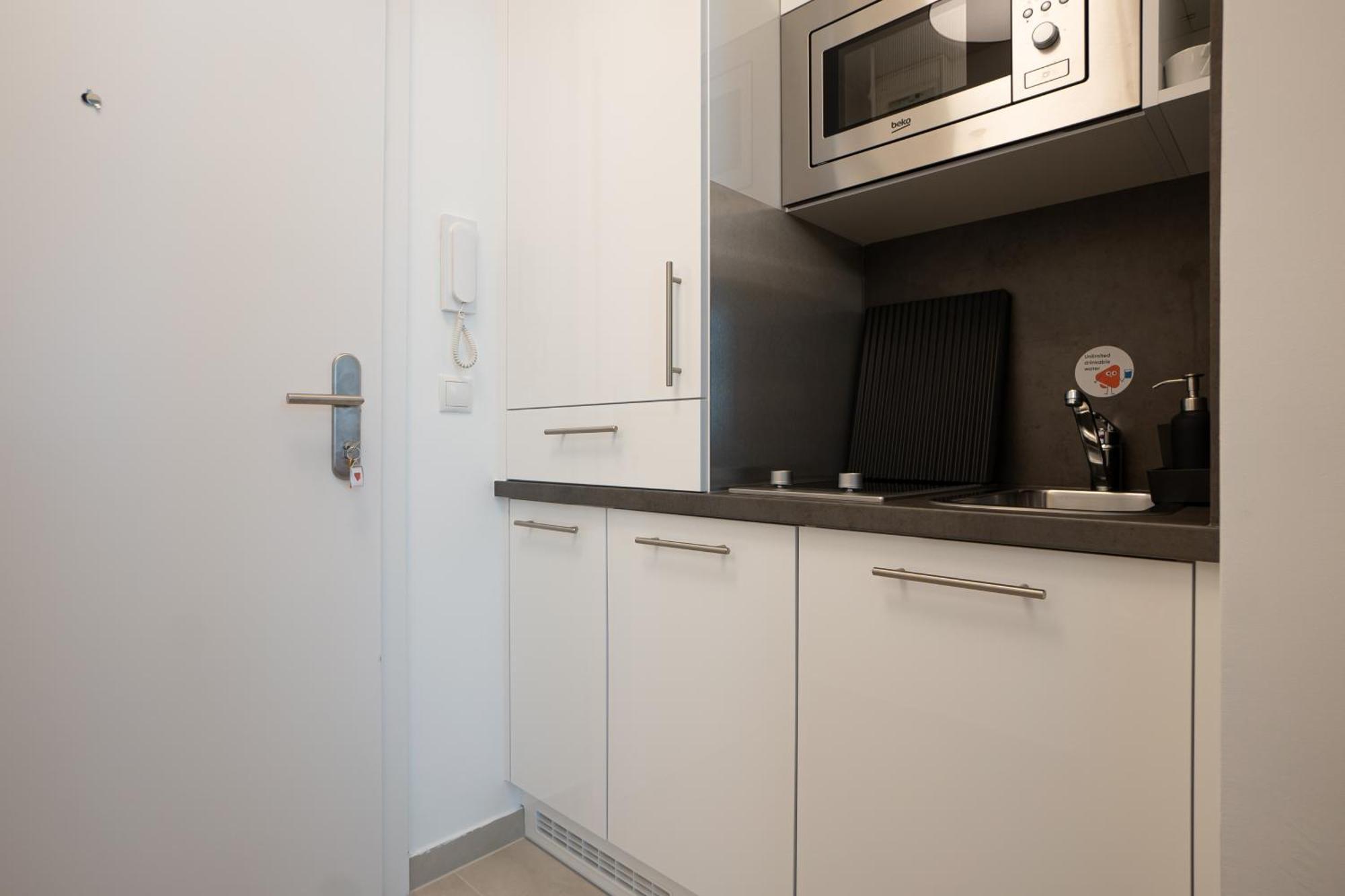 Apartamento Bright Modern In Center With A Queen Bed